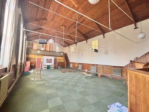 Photo 4- click for photo gallery